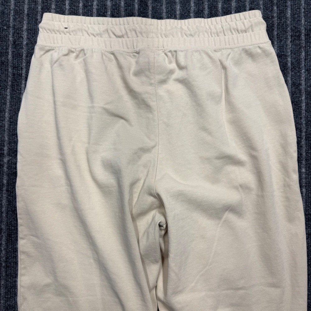 Nike Womens Medium Beige Sportswear Essential Fleece Jogger Pants (2409) - Picture 4 of 12